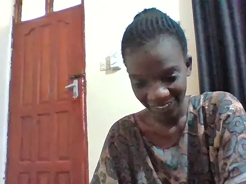 phyllolavine online show from May 23, 5:23 am