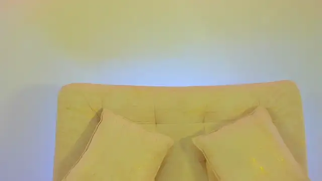 VenusBlazzer online show from May 8, 1:38 pm