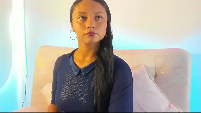 VenusBlazzer online show from May 14, 8:37 pm