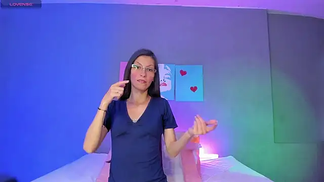 Snapshot of BunnyThompson chatting on April 22, 5:14 pm BunnyThompson online show from April 22, 5:14 pm