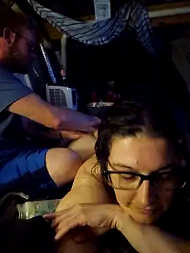 Laken3971 online show from April 28, 1:15 am