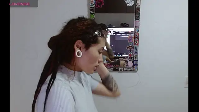 giulietta monsalve online show from May 4, 2:02 pm