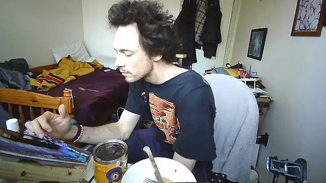 JohnnyMoves online show from May 29, 4:49 pm