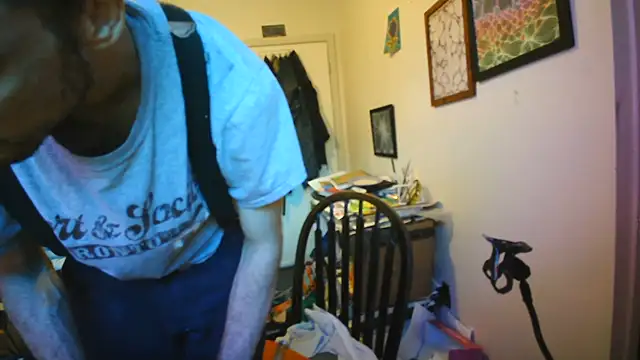 JohnnyMoves online show from July 4, 11:44 pm