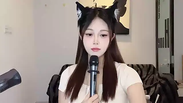 KiKi-011 online show from June 11, 4:21 am