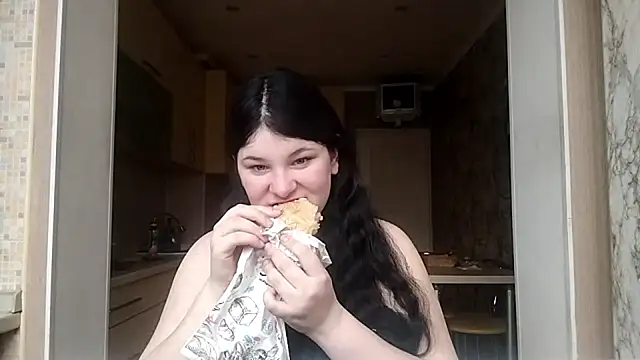 BeatriceMolands online show from April 24, 7:22 am
