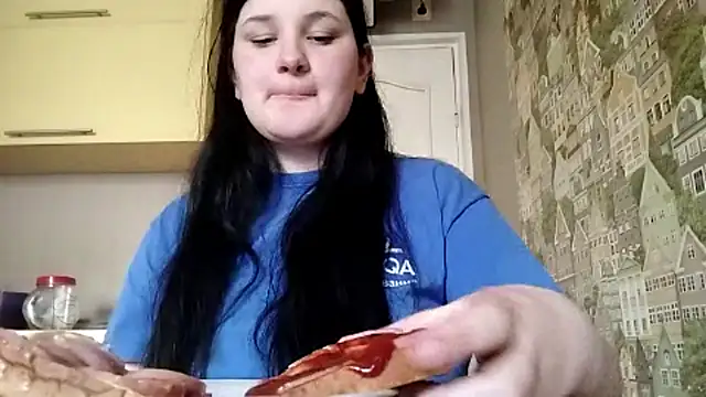 BeatriceMolands online show from April 30, 6:42 am