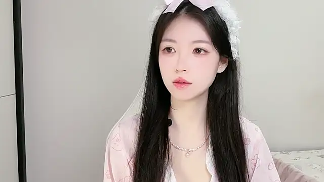 XiaoMei-iiiiii online show from April 18, 1:37 pm