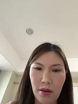 tongtong789 online show from June 19, 9:46 am