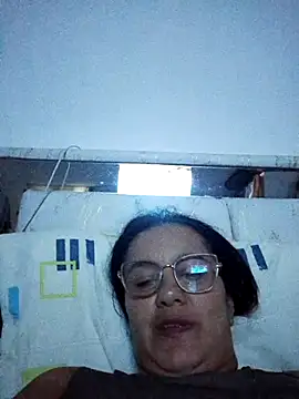 Snapshot of Samanta-42 chatting on July 3, 11:27 am Samanta-42 online show from July 3, 11:27 am