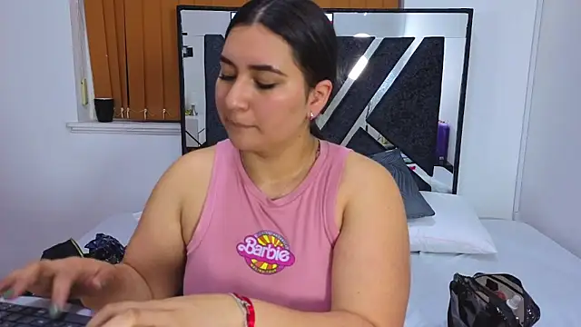 sofiagregorie online show from May 27, 11:51 am