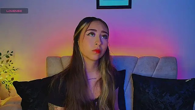 Cloe martinezz  online show from May 13, 10:17 pm