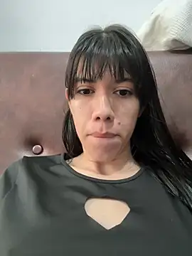 Snapshot of drea-an chatting on April 19, 6:10 pm drea-an online show from April 19, 6:10 pm