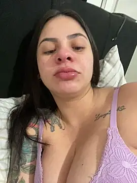Snapshot of Livia-cortez chatting on July 13, 12:19 pm Livia-cortez online show from July 13, 12:19 pm