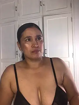Snapshot of anastassiaa_57 chatting on June 7, 11:03 am anastassiaa 57 online show from June 7, 11:03 am