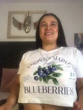 Snapshot of anastassiaa_57 chatting on June 20, 10:18 am anastassiaa 57 online show from June 20, 10:18 am