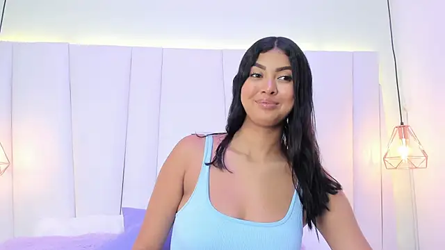 TaniaSevillano online show from May 5, 5:54 pm