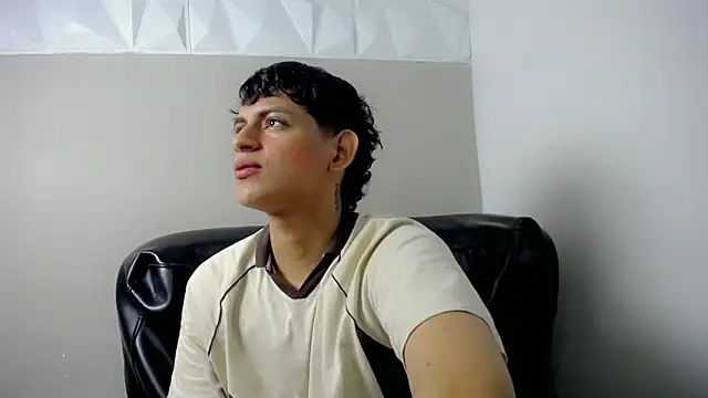 Yosepp cum online show from May 2, 3:22 am