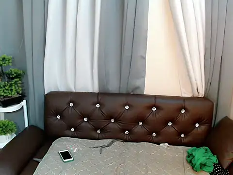 marie castro online show from May 12, 6:27 pm
