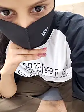 Snapshot of missnaina1 chatting on May 8, 7:52 pm missnaina1 online show from May 8, 7:52 pm