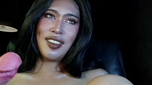 prettybushy online show from May 31, 2:53 am