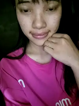 LucyBri01 online show from May 6, 2:33 pm