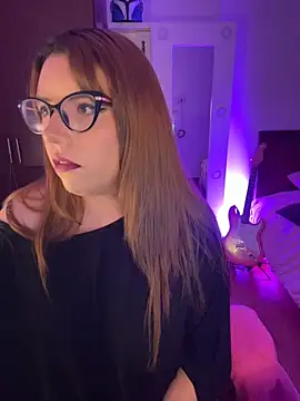 AliceMtz online show from May 26, 10:50 pm