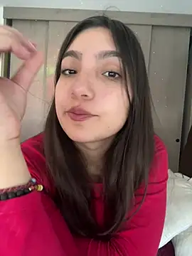 Soffy 20 online show from May 13, 4:26 pm