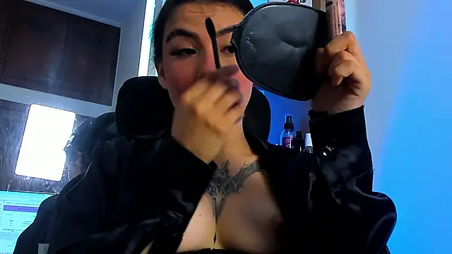 Snapshot of isabella_hv chatting on June 22, 7:00 pm isabella hv online show from June 22, 7:00 pm