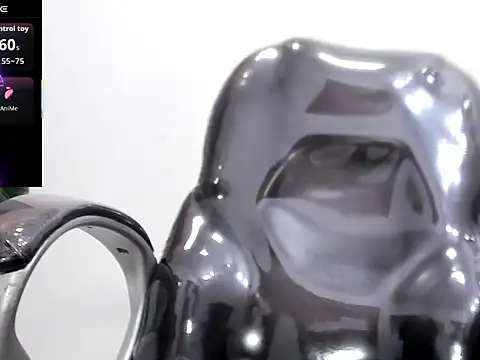 Snapshot of Walter_noils chatting on June 3, 10:26 pm Walter noils online show from June 3, 10:26 pm