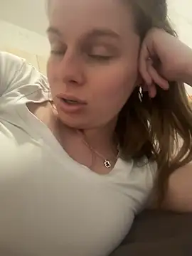 CtrlLove online show from May 5, 6:38 pm