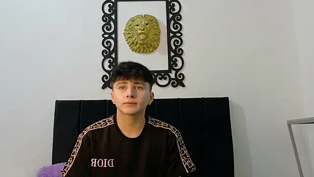 LunayDream online show from July 11, 11:57 am