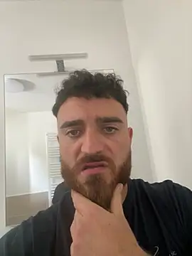 ildoge online show from May 11, 9:04 am