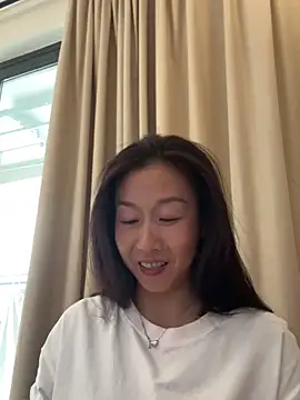 summer0430 online show from May 15, 11:56 pm