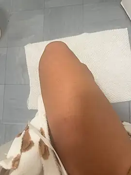 Cleoluxex online show from July 31, 10:42 pm