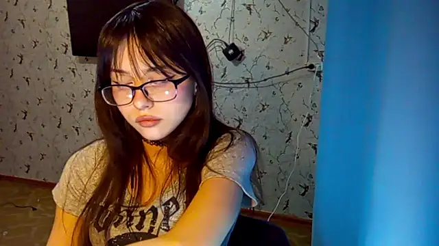 DelicaBrome online show from May 29, 11:08 am