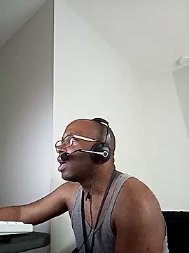 amazingguy online show from May 27, 7:55 pm