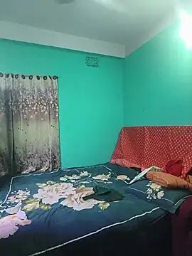 Hot Cupole online show from July 26, 3:52 pm