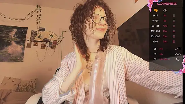 Beccaxtime online show from July 28, 9:37 am