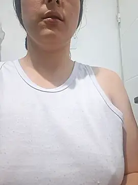 vanezasss online show from June 26, 10:47 pm