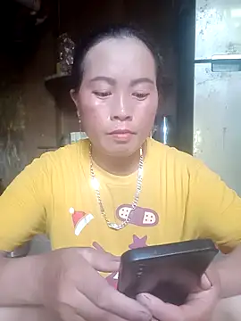 phuongtrinh1 online show from May 13, 7:50 am