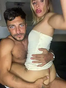 Hisnaughtylilthing online show from June 26, 10:58 pm