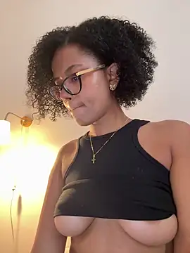 AyleenDunkann online show from April 22, 1:01 pm