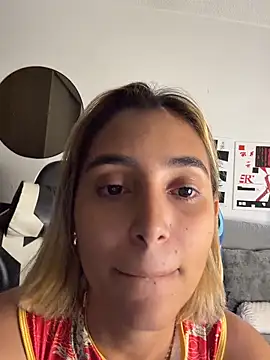 LoisC online show from May 26, 7:32 pm