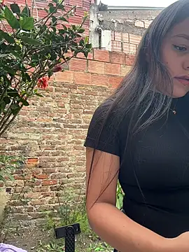 emily gv1 online show from June 26, 4:33 pm