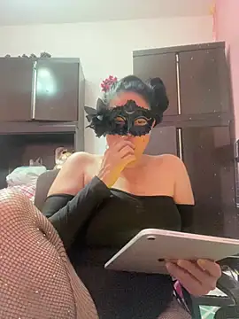 gattitta29 online show from June 29, 6:08 pm