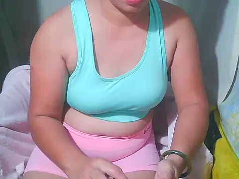 AsianHot Pussy online show from June 28, 4:40 am