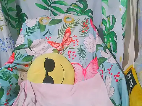 AsianHot Pussy online show from July 15, 10:31 am