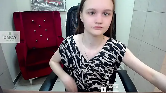Snapshot of _donnaSia_ chatting on May 5, 11:18 am donnaSia online show from May 5, 11:18 am