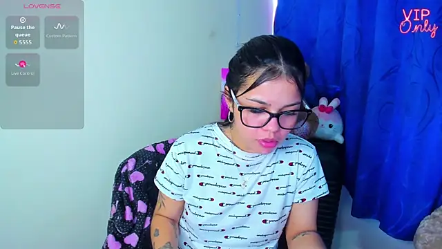 angelina 77 online show from July 9, 3:38 pm